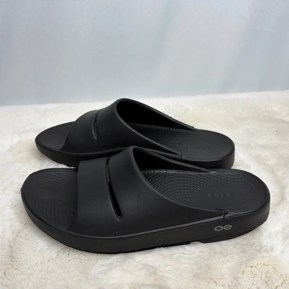 OOFOS OOahh Black Recovery Slide Sandals Mens 7 Womens 9 EU 40 Arch Support
